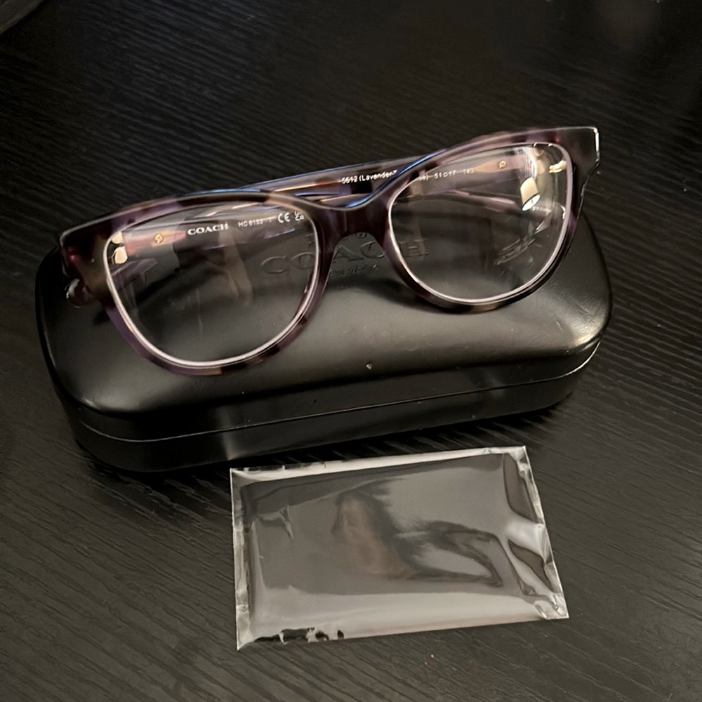 Women’s coach prescription frames model #HC6153